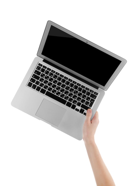 Laptop moderno en las manos aislado sobre un fondo blanco