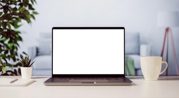 Laptop de pantalla en blanco en el escritorio
