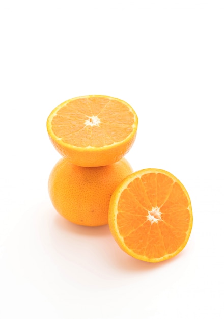 laranja fresca isolada