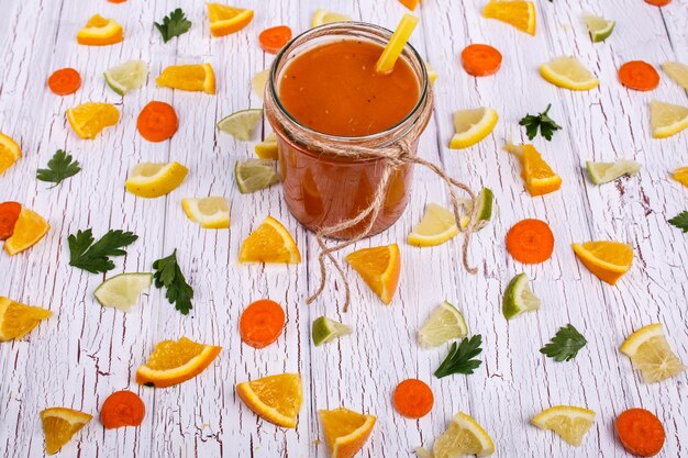 Foto laranja, smoothie, plataformas, branca, tabela, muitos, pequeno, pedaços