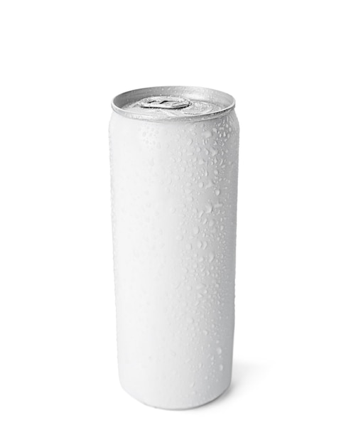 Foto lata de alumínio vazia com bebida em fundo branco mockup para design