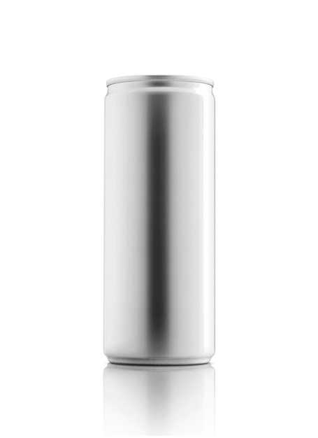 Lata metálica de embalaje en blanco para maqueta de diseño de producto de bebida bebida aislado sobre fondo blanco con trazado de recorte