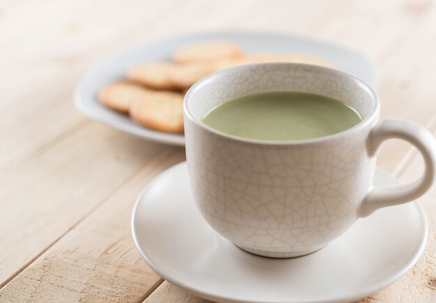 latte de matcha caliente