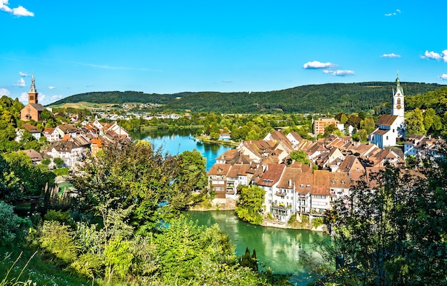 Laufenburg, una ciudad fronteriza en el río Rin entre Suiza y Alemania