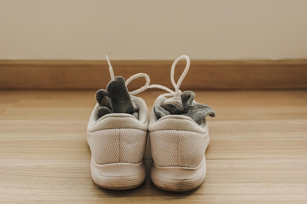 Laufschuhe oder Jogging-Sneaker trocknen für nach dem Training