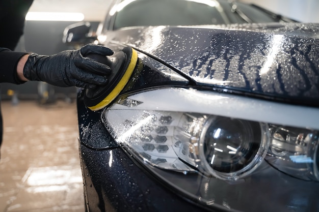 Lavagem de carros detalhada