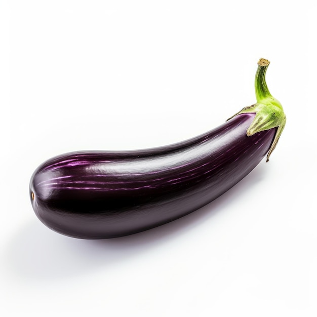 Lebendige Aubergine auf weißem Hintergrund, realistisches UHD-Bild