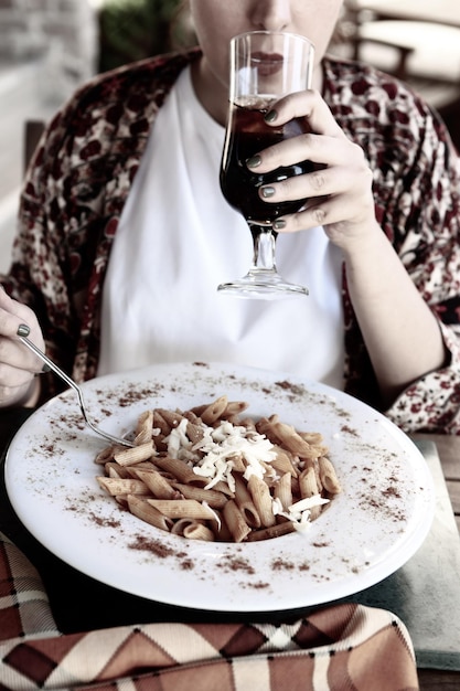 Leckere appetitliche klassische italienische Pasta mit einer köstlichen Sauce