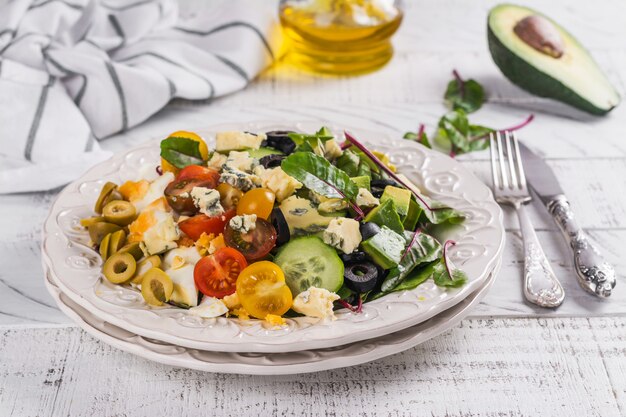 Leckere hausgemachte Cobb-Salat