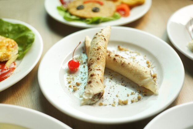 leckeres Essen auf dem Tisch