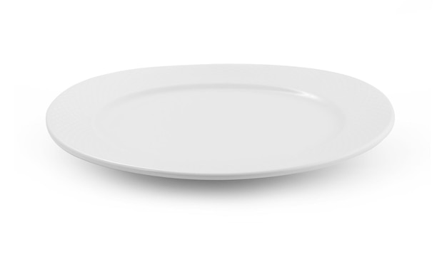 Leere Platte vor weißem Hintergrund