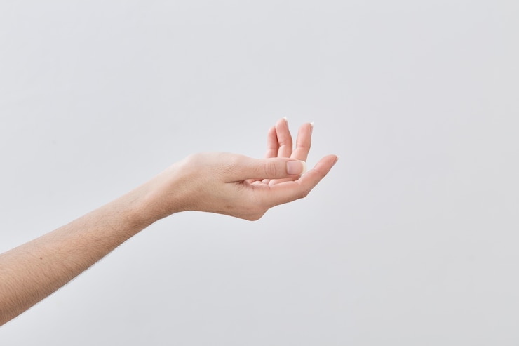 Foto leere weibliche handholding