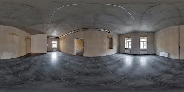 Leerer Raum ohne Reparatur volles nahtloses sphärisches Hdri-Panorama 360 Grad im Inneren des grauen Loft-Zimmerbüros mit Panoramafenstern in equirectangularem Projectio