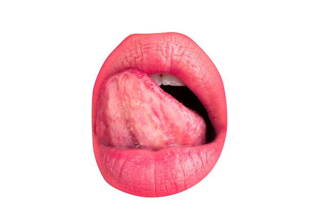 Lengua y labios femeninos sexy lengua macro lamer labios cerca de boca de mujer