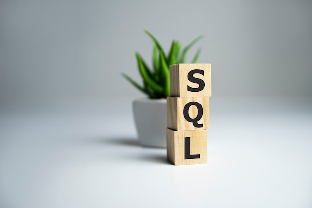 Lenguaje de consulta estructurado de texto SQL