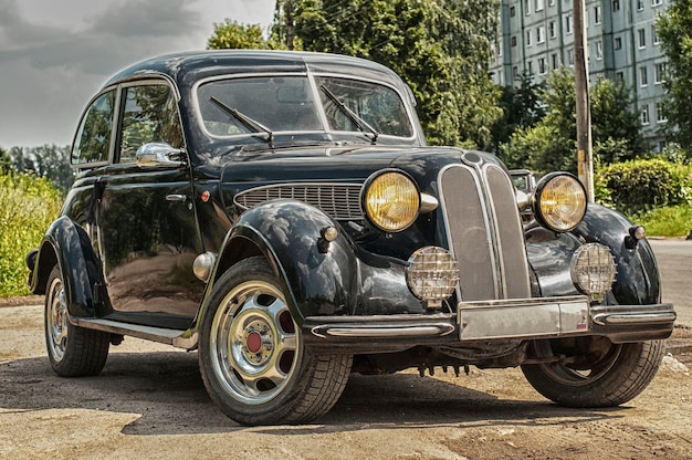 Foto lenkrad und armaturenbrett für oldtimer mit grunge-effekt