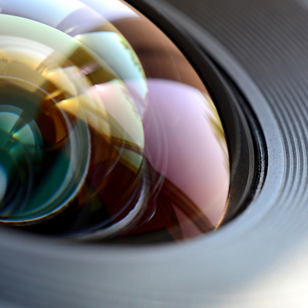 Foto lente de la cámara fotográfica de cerca vista macro. concepto de trabajo de fotógrafo o camarógrafo