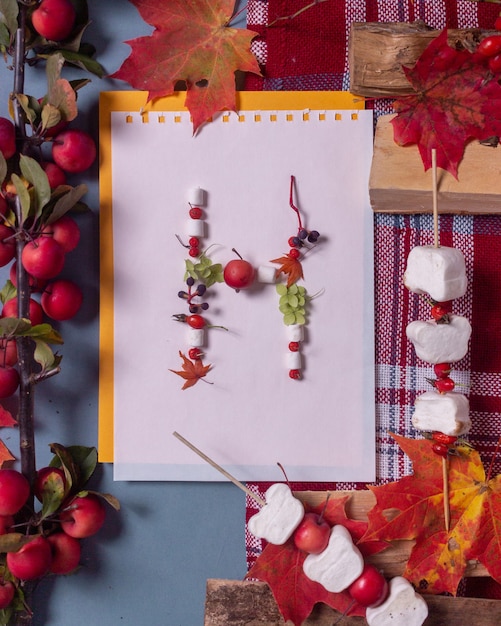 letras botánicas alfabeto de otoño