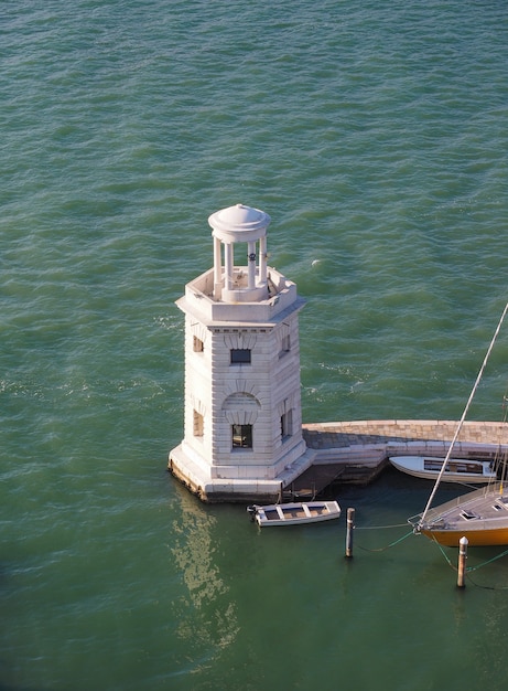 Foto leuchtturm in venedig