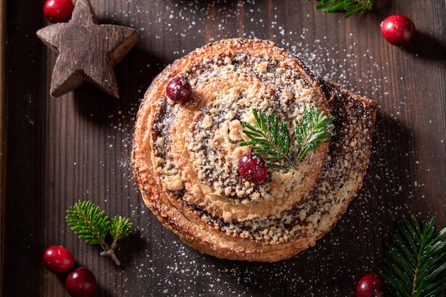 Levadura de canela tradicional y fresca como postre navideño