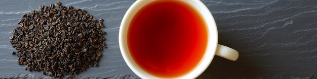 Levante-se e relaxe com o aroma convidativo do chá enquanto o vapor sopra da sua chávena.