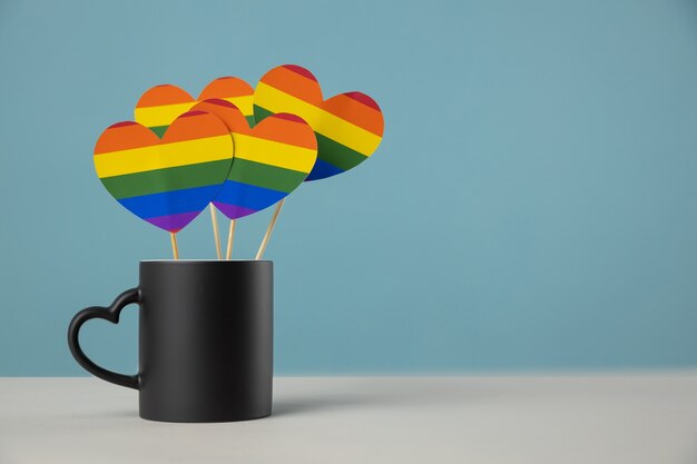 LGBTQ caneca de café cores dos corações do arco-íris da comunidade, caneca de café vermelha