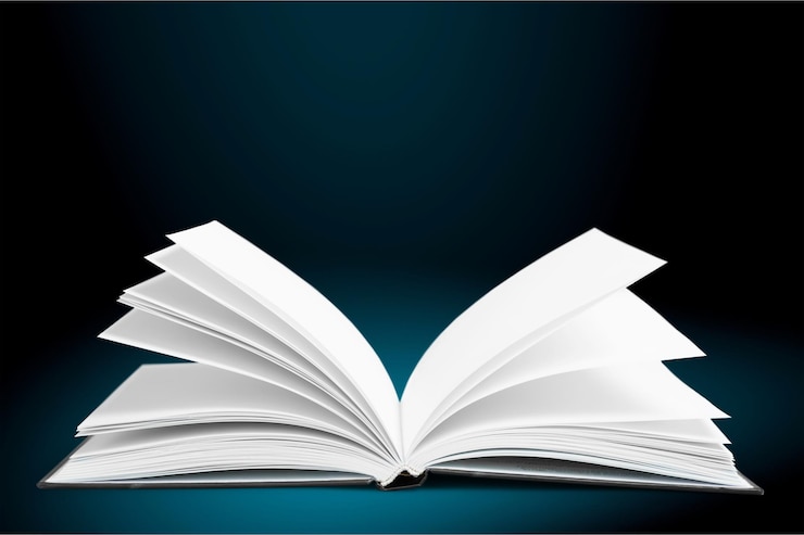Foto libro abierto aislado sobre fondo