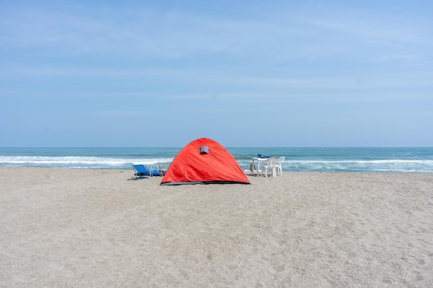 Libro de fotos de un campamento en la playa en Perú