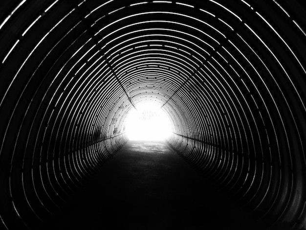 Foto licht am ende des tunnels