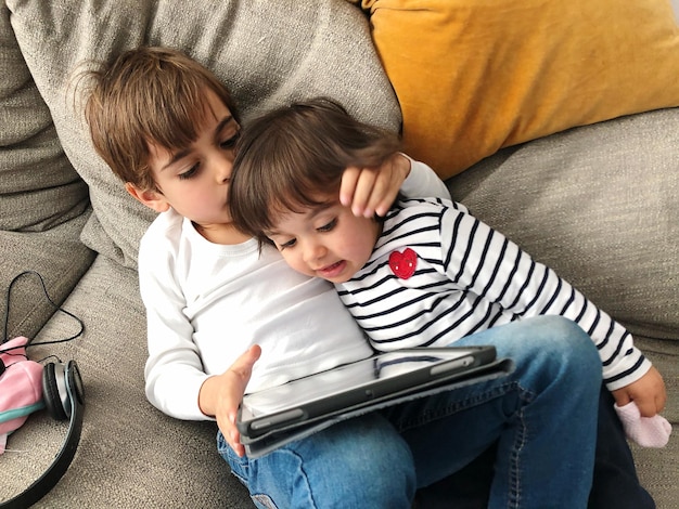 Liebe zwischen Bruder und Schwester
