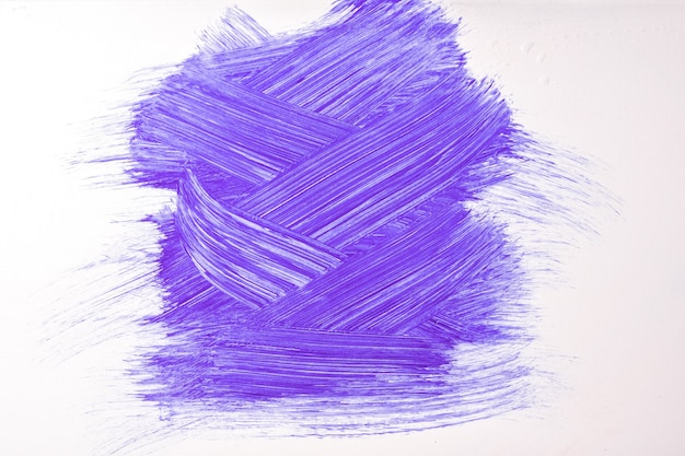 Lila und weiße Farben des abstrakten Kunsthintergrundes. Aquarell auf Leinwand mit violetten Strichen und Spritzern. Acrylbild auf Papier mit Lavendelmuster. Textur-Hintergrund.