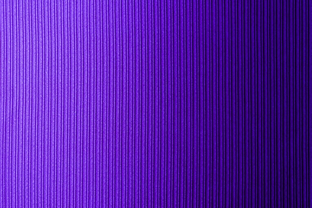 Lilás decorativo do fundo, cor violeta, inclinação horizontal da textura listrada.