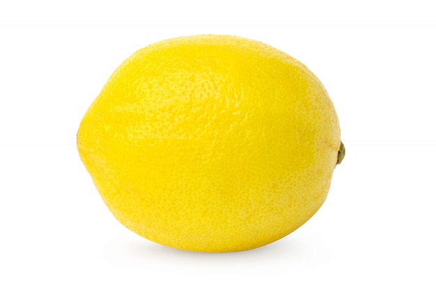 Limão maduro isolado na superfície branca