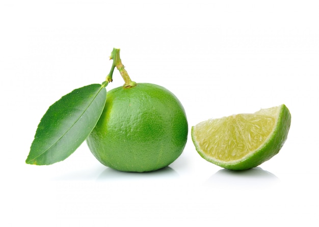 Limettenfrucht isoliert