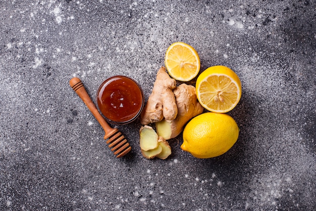 Limón, jengibre y miel. Remedios naturales para la tos y la gripe.