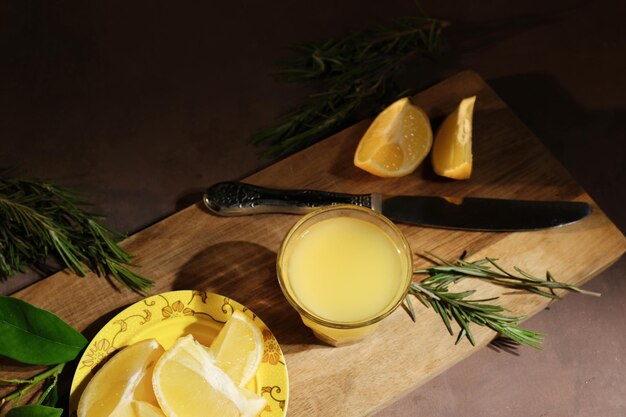 Limoncello Italienisches alkoholisches Zitronengetränk