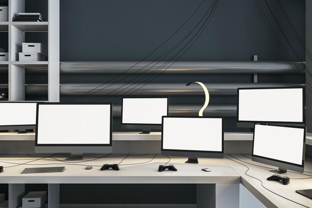 Foto limpe o interior do escritório com vários monitores de computador brancos vazios na mesa de luz hacking de trabalho de jogos e conceito de mineração de bitcoin mock up 3d rendering