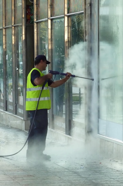 Limpieza de ventanas a vapor con presión