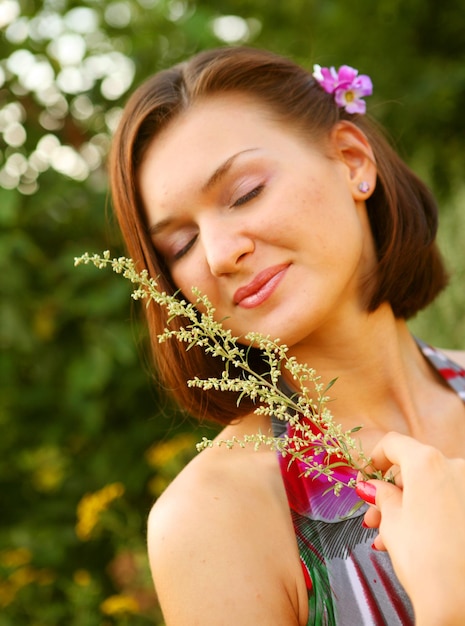 Foto linda garota com sorriso