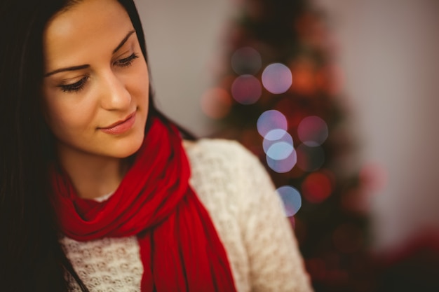 Linda morena relaxante no natal