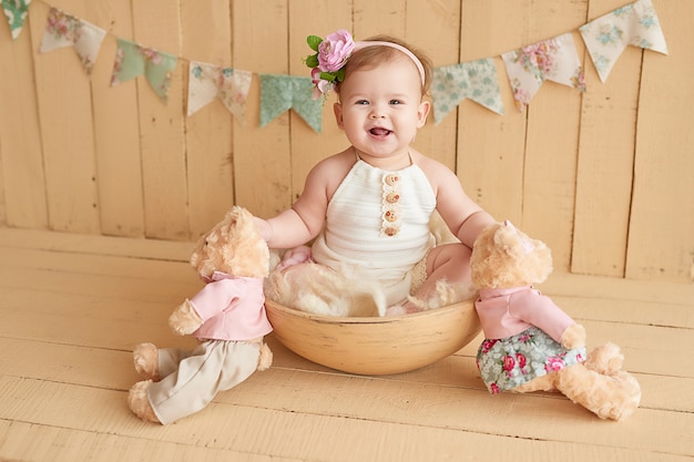 Linda niña posando para el día de la madre