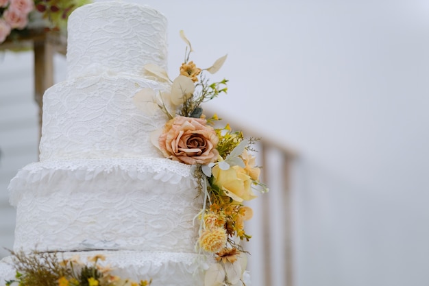 Lindo bolo de casamento