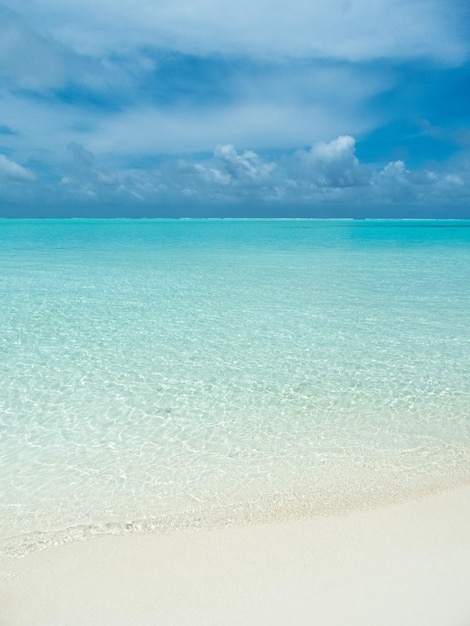 Lindo céu e mar azul