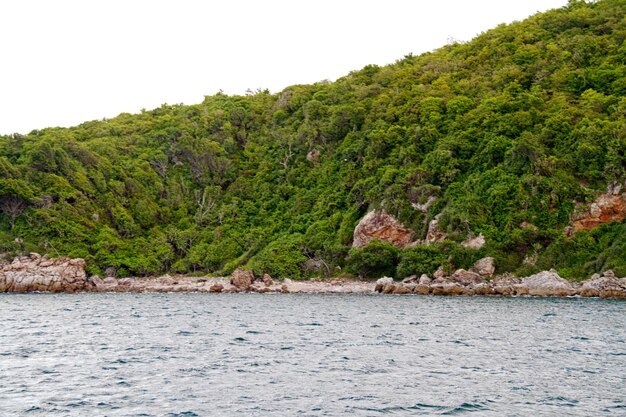 Lindo mar azul das ilhas Similan na Tailândia Ásia