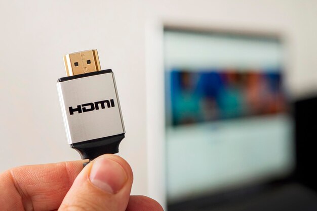 Línea HDMI que conecta el sistema de audio y video de la computadora portátil al proyector o TV Transmisión de señal de alta velocidad 8K Cable de señal de alta calidad para trabajo profesional Tecnología