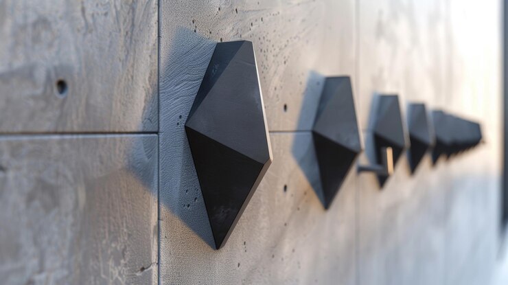 Foto con líneas limpias y formas geométricas estos ganchos de pared añaden un toque de elegancia minimalista a su
