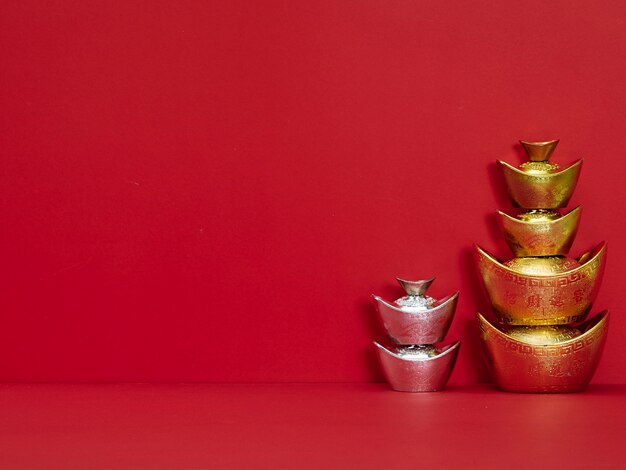 Lingote de oro chino en rojo