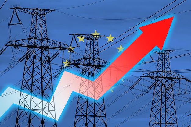 Linha de energia e bandeira da crise energética da União Europeia Conceito de crise energética global