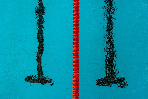 Linie für Schwimmer am Schwimmbad