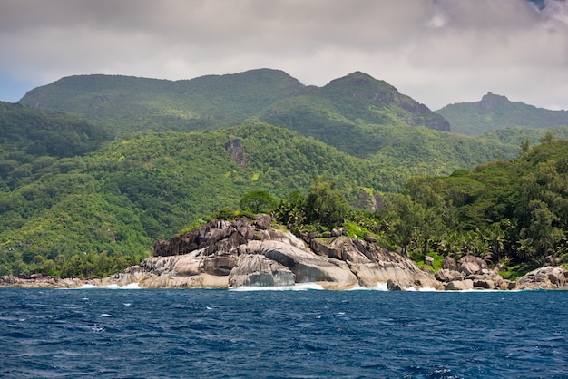 Litoral da ilha de Mahé, Seychelles